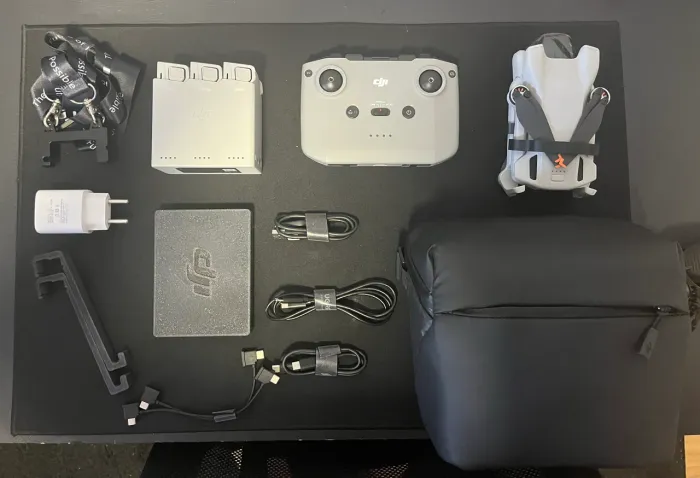 DJI Mini 3 Fly More Combo Plus (sem tela) 