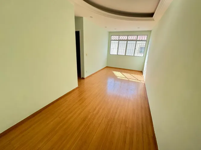 Apartamento de 2 quartos no bairro Santa Cruz