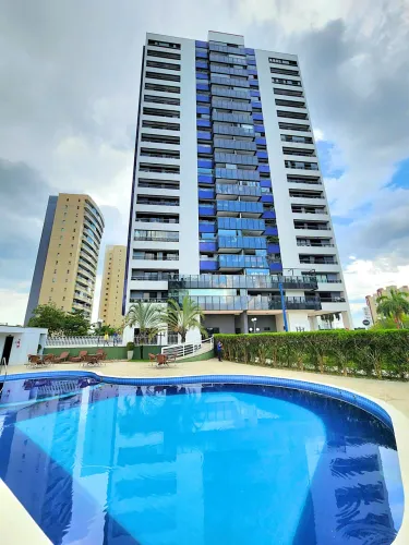 Apartamento no Condomínio Jardim Adrianópolis - Aleixo