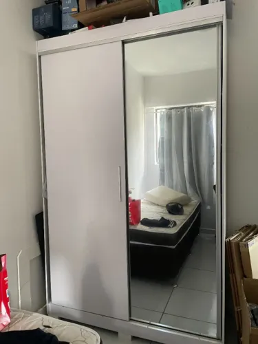 Guarda Roupa com Espelho e Porta de Correr 2 portas