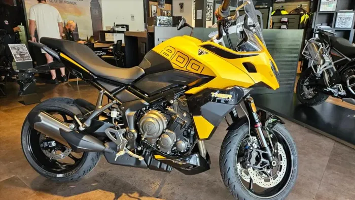 TRIUMPH TIGER 800 SPORT