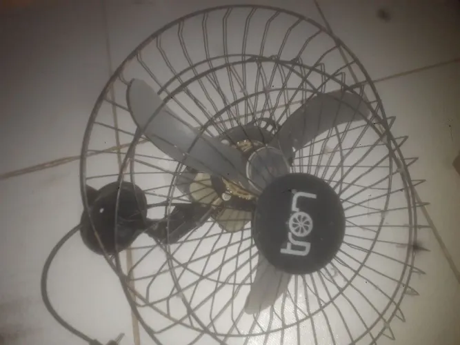 Ventilador empresarial e industrial.