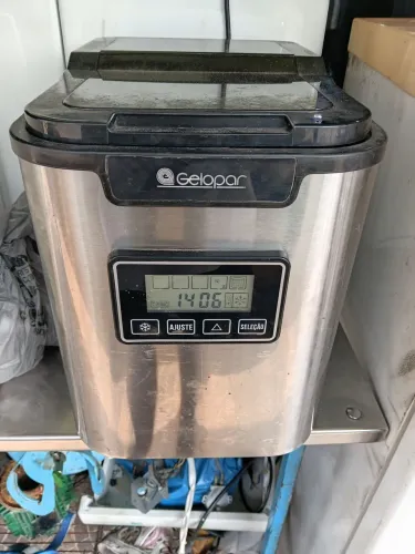 MAQUINA DE FAZER GELO GELOPA aceito cartão