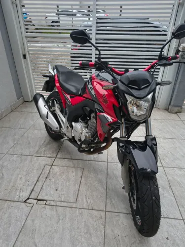 HONDA CB 250 TWISTER