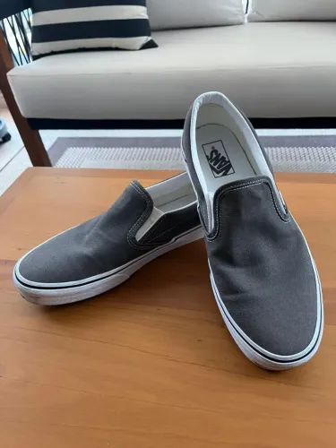 Tenis Vans Slip-on Cinza - Tamanho 42 / US 10.0
