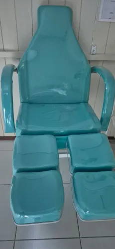 Vendo cadeira de podologia