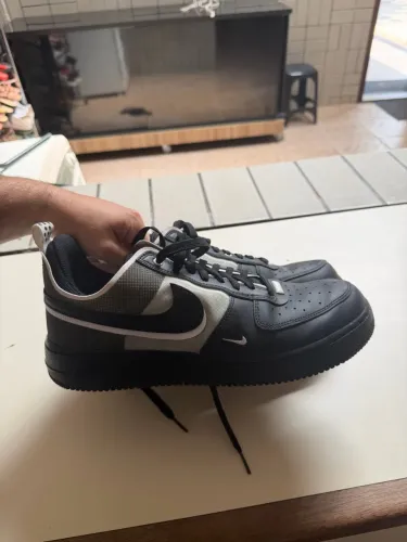 NIKE AIR FORCE 1