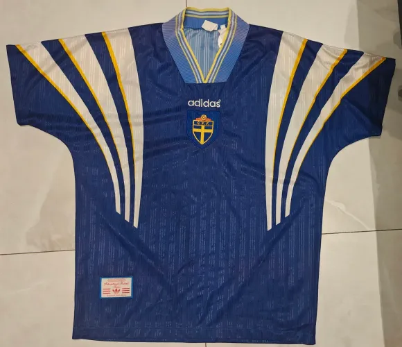 Linda camisa da Suécia (1994)