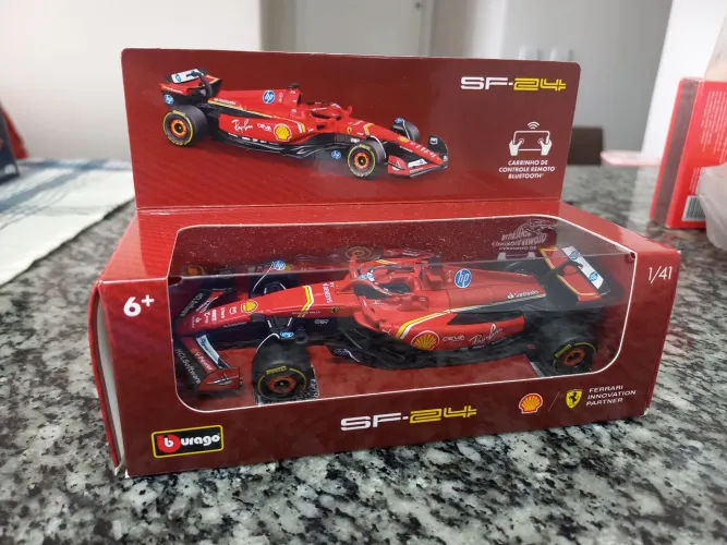Miniatura Ferrari F1 controle remoto 1/41