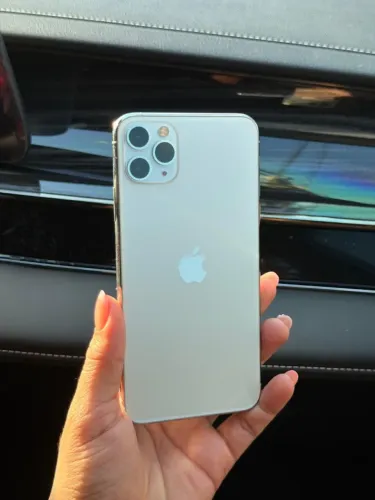 11 PRO MAX - 256 GB