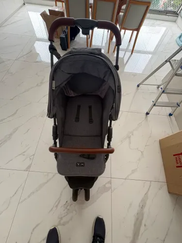 Carrinho de bebê Treviso ABC Design até 22kg