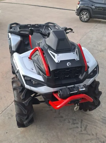 Quadriciclo Outlander X MR 1000R + Carretinha
