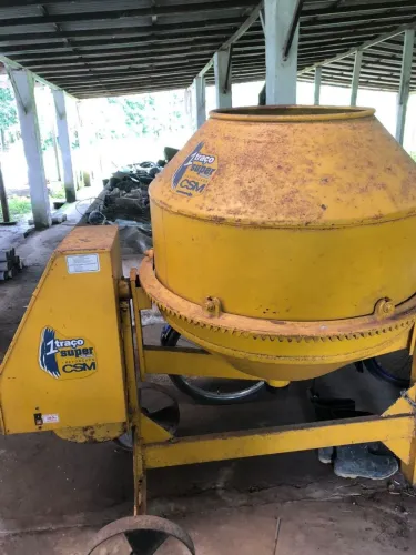 Betoneira 400L