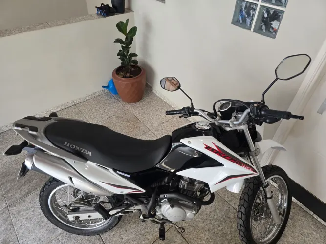 BROS 150 ESD MUITO NOVA 