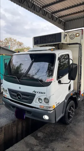 Accelo 1016 