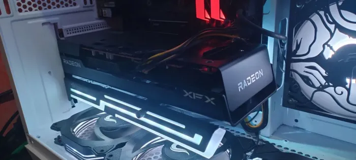 Placa de vídeo RX 7600 XFX
