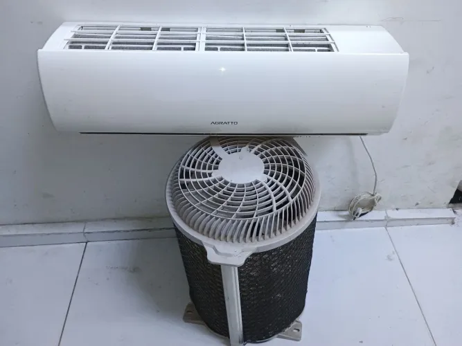 Ar condicionado Agratto 220v 12000 BTU