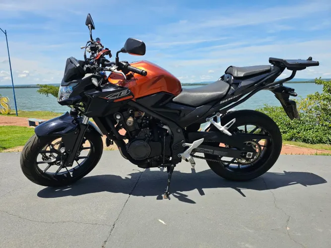 Cb500f em ótimo estado de conservação. 
