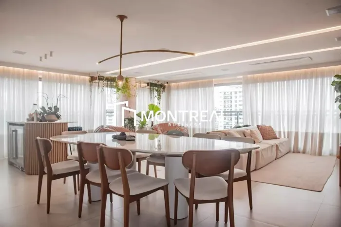 APARTAMENTO À VENDA NO IBIRAPUERA - 3 DORMITÓRIOS, 3 SUÍTES, 3 VAGAS DE GARAGEM