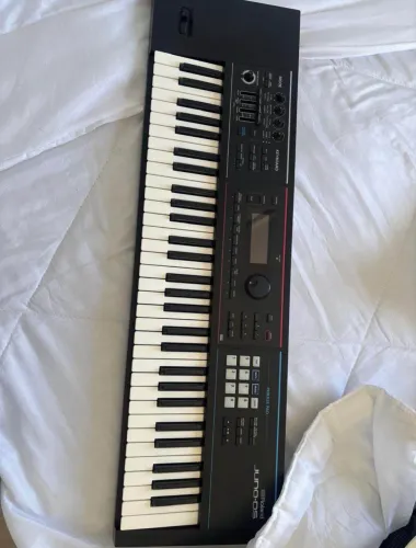 Teclado Roland Juno DS61