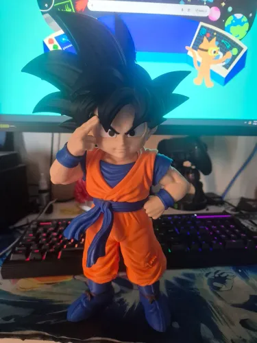 Figure action Boneco Goku 33cm