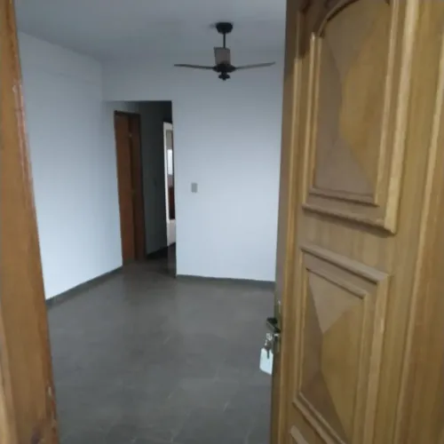 Apartamento para venda possui 100 metros quadrados com 3 quartos