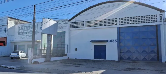 ALUGUEL GALPÃO COMERCIAL EM EXCELENTE LOCALIZAÇÃO 