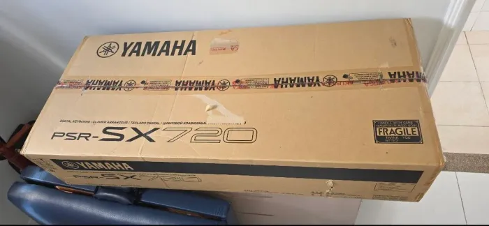 Teclado Yamaha PSR-SX720