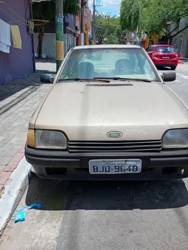 Ford Verona LX 1.8 (modelo Antigo) 1992