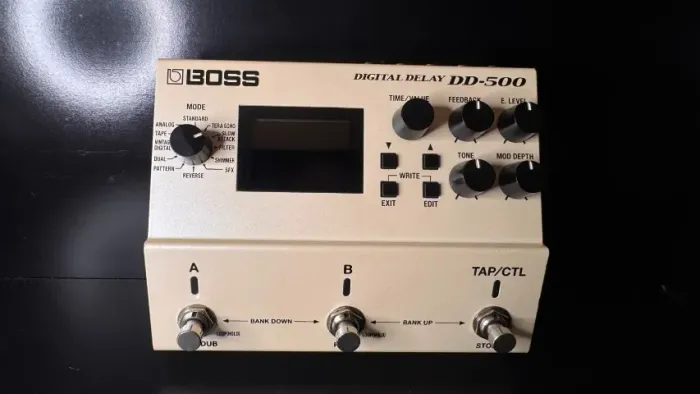 Pedal Boss Digital Delay DD-500