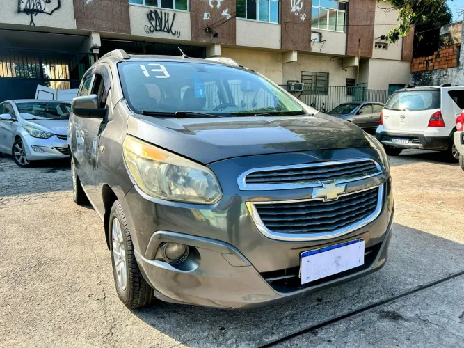 Chevrolet Spin LTZ 1.8 8V Econo.flex 5P Aut. 2013