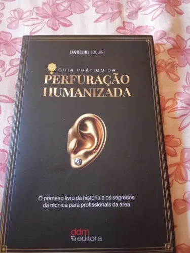 Material treinamento furo humanizado de orelha