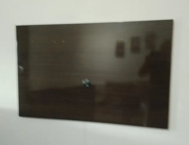 Painel madeira para TV até 42pol.