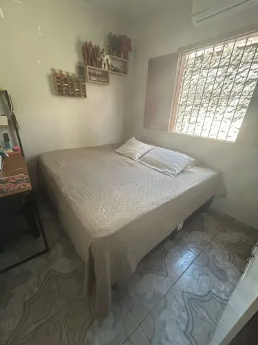 Cama