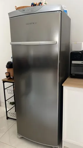 Freezer vertical