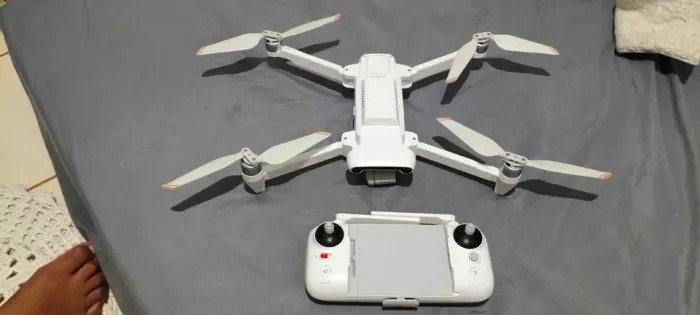 Drone Fimi X8 TeleMax Zoom 30 x 4k/60 Câmera Sony