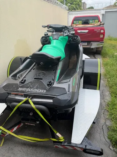 Sea-Doo GTI SE 170 2026, com carreta