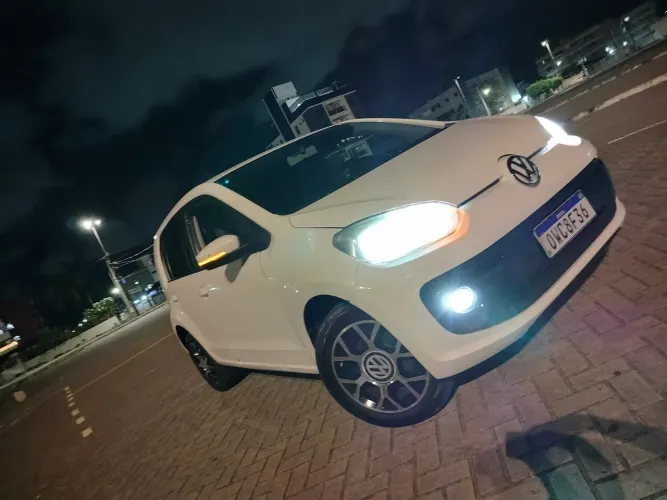 Volkswagen Up! Move 1.0 Total Flex 12V 5P 2015