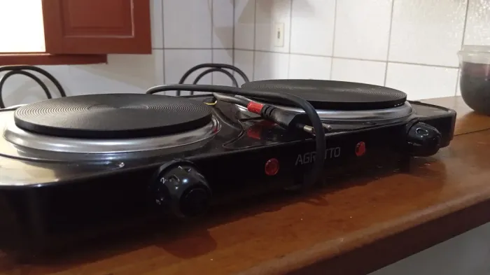 Fogão elétrico de mesa 2 pratos Agratto<br>