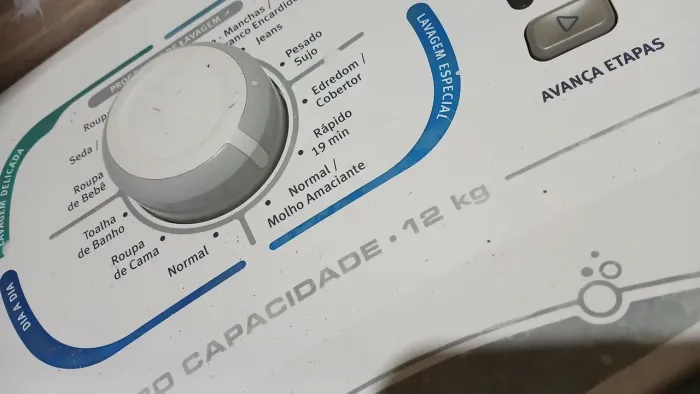 MAQUINA ELECTROLUX 12KG "PRECISA TROCAR A PLACA"