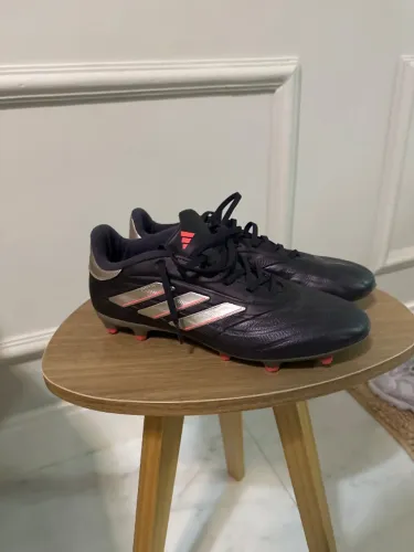 Chuteira adidas Copa Pure Tamanho 41