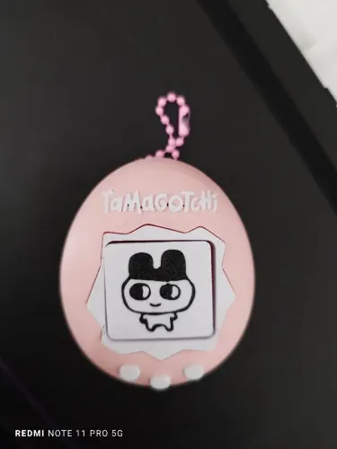 Chaveiro Tamagotchi com som de teclado anti estresse
