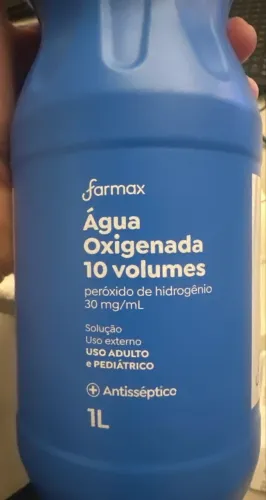 50 Água oxigenada antisséptica 10 vol. 1 litro (50 unidades, mas pode ser menos)