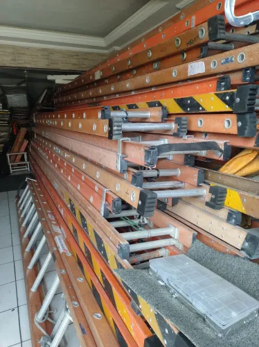 Variedades de Escadas de Fibra Usadas