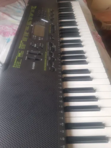 TECLADO CASIO CTK 2000