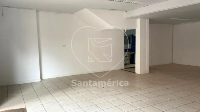Loja comercial para alugar na rua Benjamin Constant, Centro, com 120m² útil