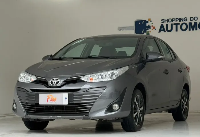 Toyota Yaris XS Connect 1.5 Flex 16V 5P AUT 2022