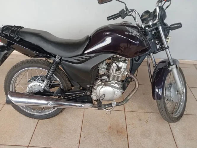 Moto cg 2010/2011 roxa
