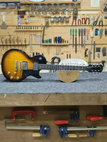 Guitarra Epiphone Les Paul LP-100