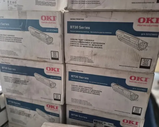 Lote com 4 Toner Okidata B730 / 52123603 Original Novo Caixa Avariada